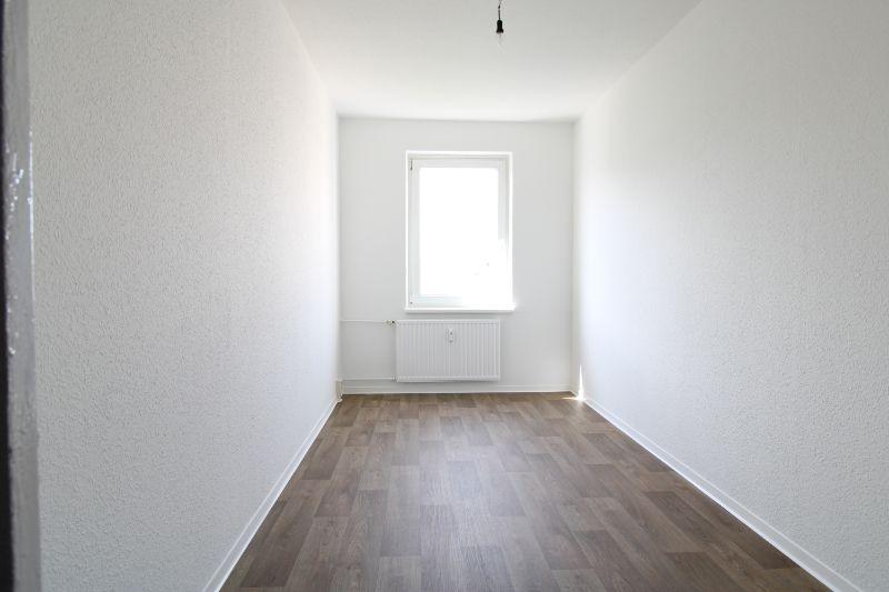 Etagenwohnung Schwerin Gartenstadt - 4 Zimmer, 72 m&sup2;, 416&euro; | Angebot:25431288