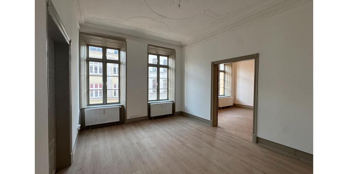 Etagenwohnung Wismar Altstadt - 4.5 Zimmer, 152 m&sup2;, 1.500&euro; | Angebot:26637140