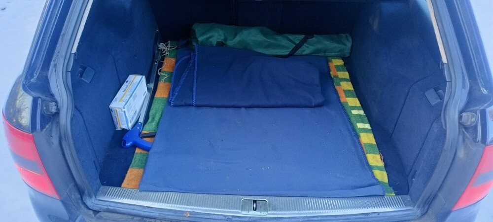 Audi A6 (Typ 4B) 317.000 km 5.200 € Dümmer 19073