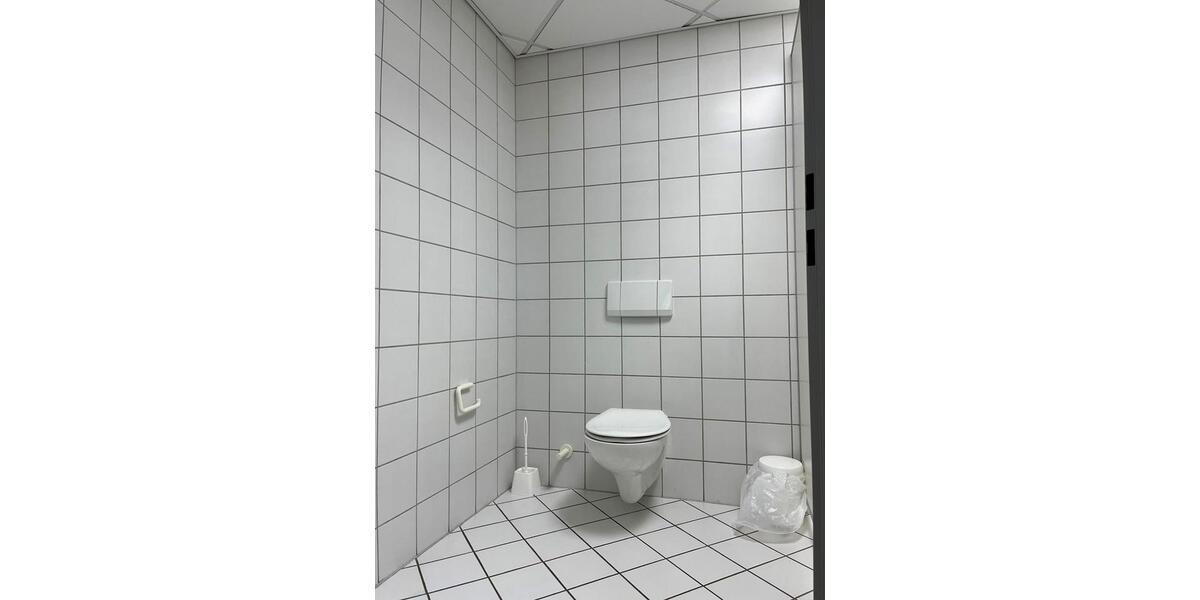 Gewerbeobjekt Schwerin Gartenstadt - 1.768&euro; | Angebot:22059086