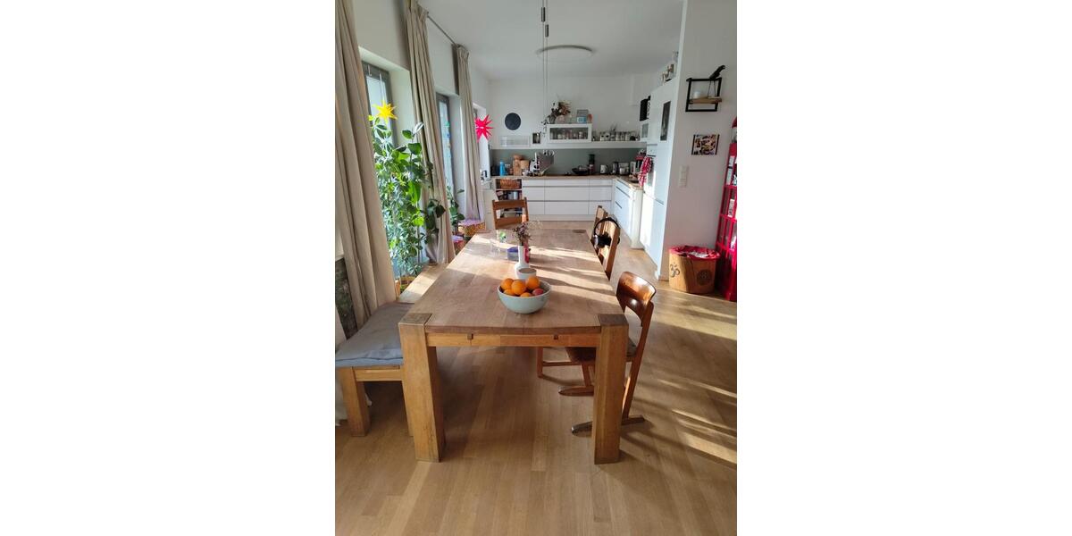 Etagenwohnung Schwerin Gartenstadt - 3 Zimmer, 96 m&sup2;, 1.390&euro; | Angebot:25856695