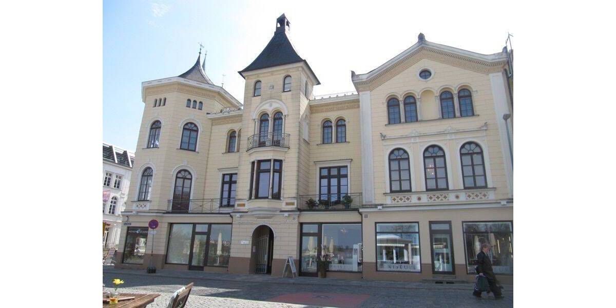 Gewerbeobjekt Schwerin Altstadt - 4 Zimmer, 1.140&euro; | Angebot:26930497