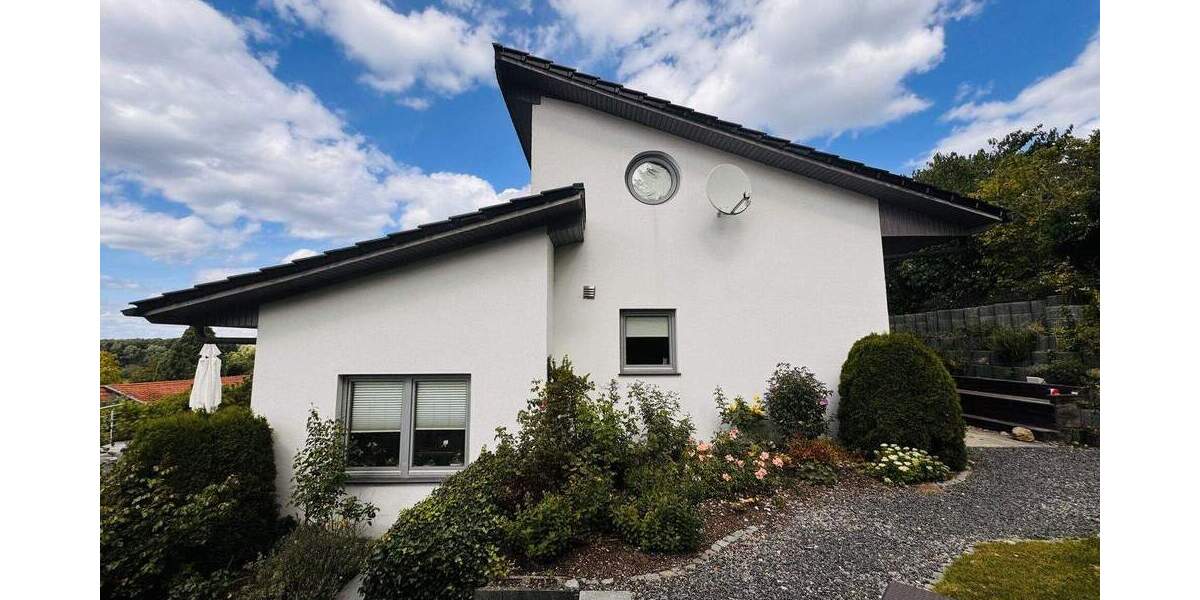 Architektenhaus in Hanglage und Blick auf den Fernsehturm - Ihr neues Zuhause! 6 zimmer