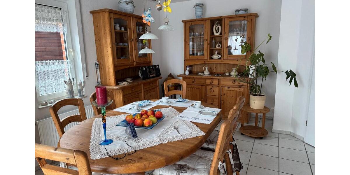 Doppelhaushälfte Sternberg - 4 Zimmer, 107 m&sup2;, 949&euro; | Angebot:26549965