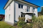 Einfamilienhaus Rastow - 6 Zimmer, 180 m&sup2;, 2.100&euro; | Angebot:25641665