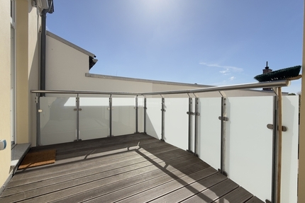 Für Menschen, die ankommen wollen - nicht nur einziehen - 2 Zimmer Balkon TagesLichtBad EBK 2. OG - Wohnung Schwerin Paulsstadt | Angebot:26818944