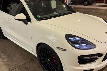 Porsche Cayenne 247.000 km 21.999 &euro; Schwerin 19057
