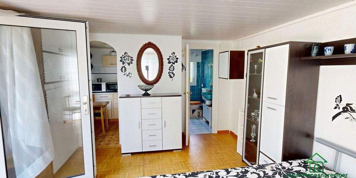 Bungalow Schwerin Gartenstadt - 1 Zimmer, 27 m&sup2;, 45.000&euro; | Angebot:25771173