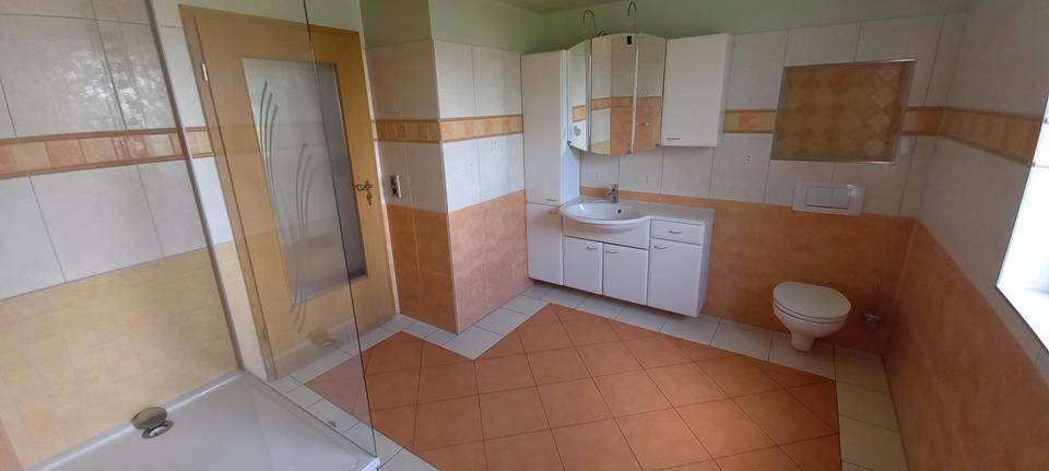 Einfamilienhaus Pampow - 7 Zimmer, 170 m&sup2;, 370.000&euro; | Angebot:26745233
