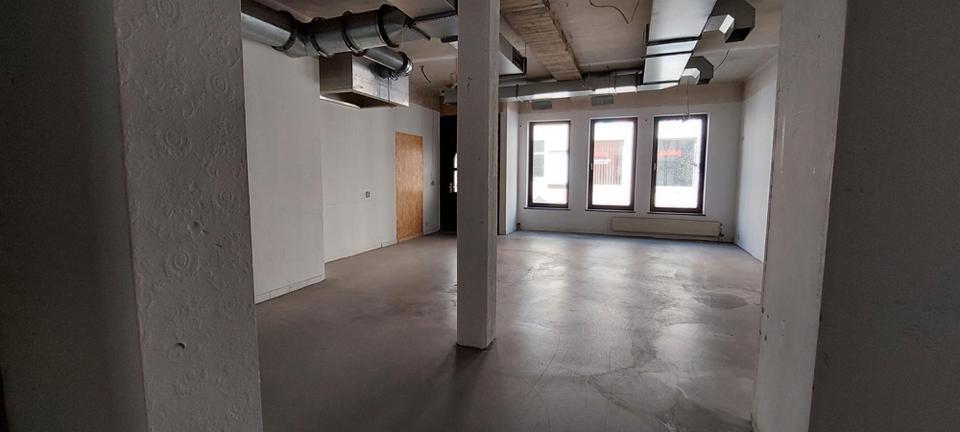 Großes GewerbeobjektEinzelhandel zur freien Gestaltung nähe Stadtzentrum! zimmer