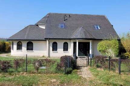 Haus zum Kaufen in Schwerin 749.000 € 240 m²