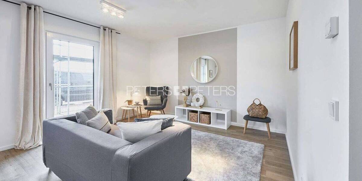 Etagenwohnung Schwerin Werdervorstadt - 4 Zimmer, 110 m&sup2;, 1.199&euro; | Angebot:26411222