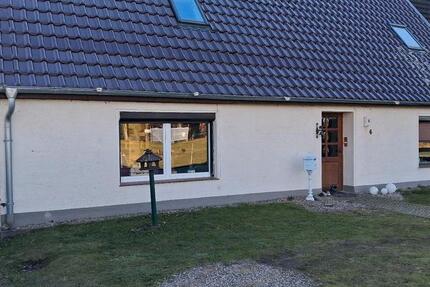 Haus Dorf Mecklenburg - 5 Zimmer, 150 m&sup2;, 240.000&euro; | Angebot:26059676