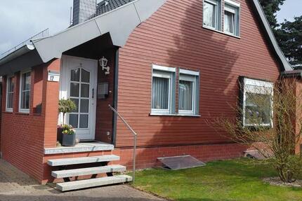 Haus Brüsewitz - 4 Zimmer, 95 m&sup2;, 249.000&euro; | Angebot:26894665