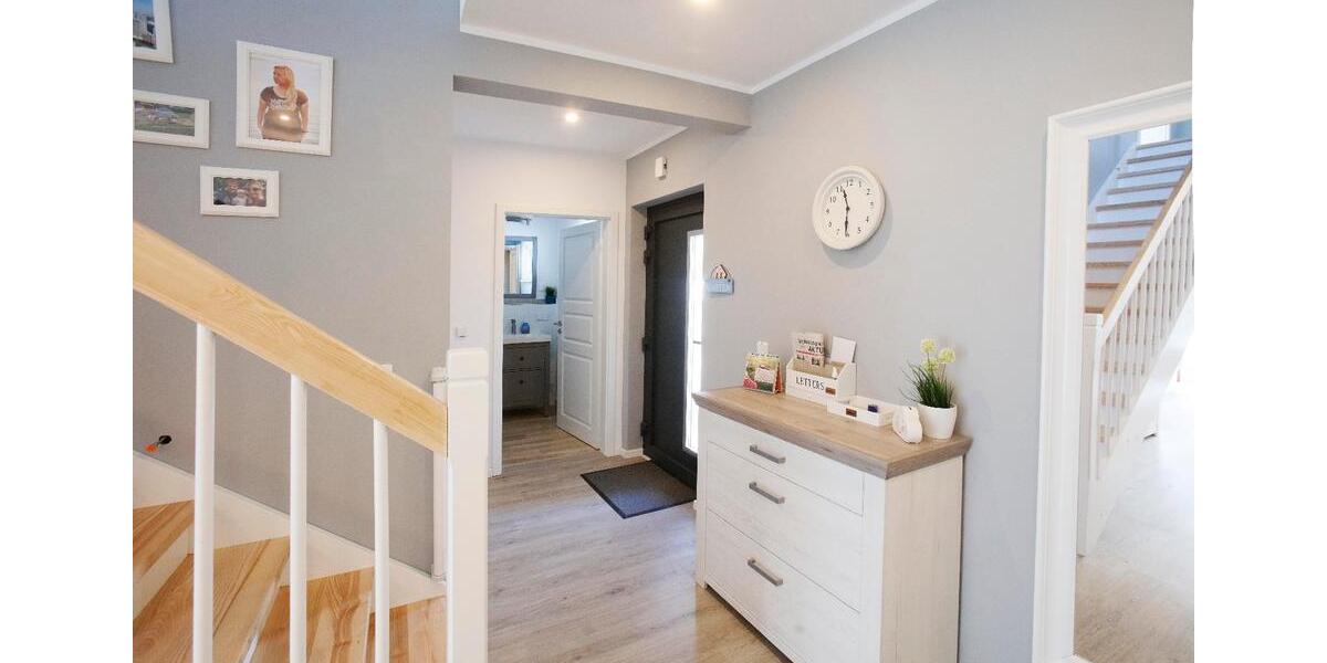 Einfamilienhaus Schwerin Friedrichsthal - 6 Zimmer, 185 m&sup2;, 699.000&euro; | Angebot:26906827