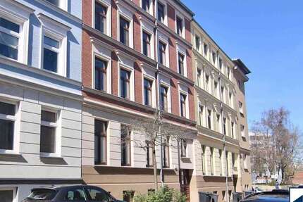 Haus zum Kaufen in Schwerin 1.036.000 € 598.12 m²
