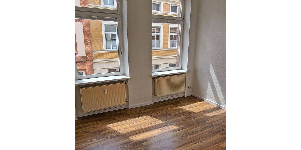 Etagenwohnung Schwerin Schelfstadt - 2 Zimmer, 33 m&sup2;, 345&euro; | Angebot:26851509