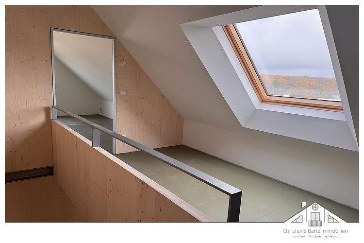 Doppelhaushälfte Wismar Wendorf - 5 Zimmer, 160 m&sup2;, 2.150&euro; | Angebot:25660957