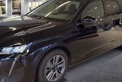 Peugeot 308 8.888 km 23.999 &euro; Schwerin 19057