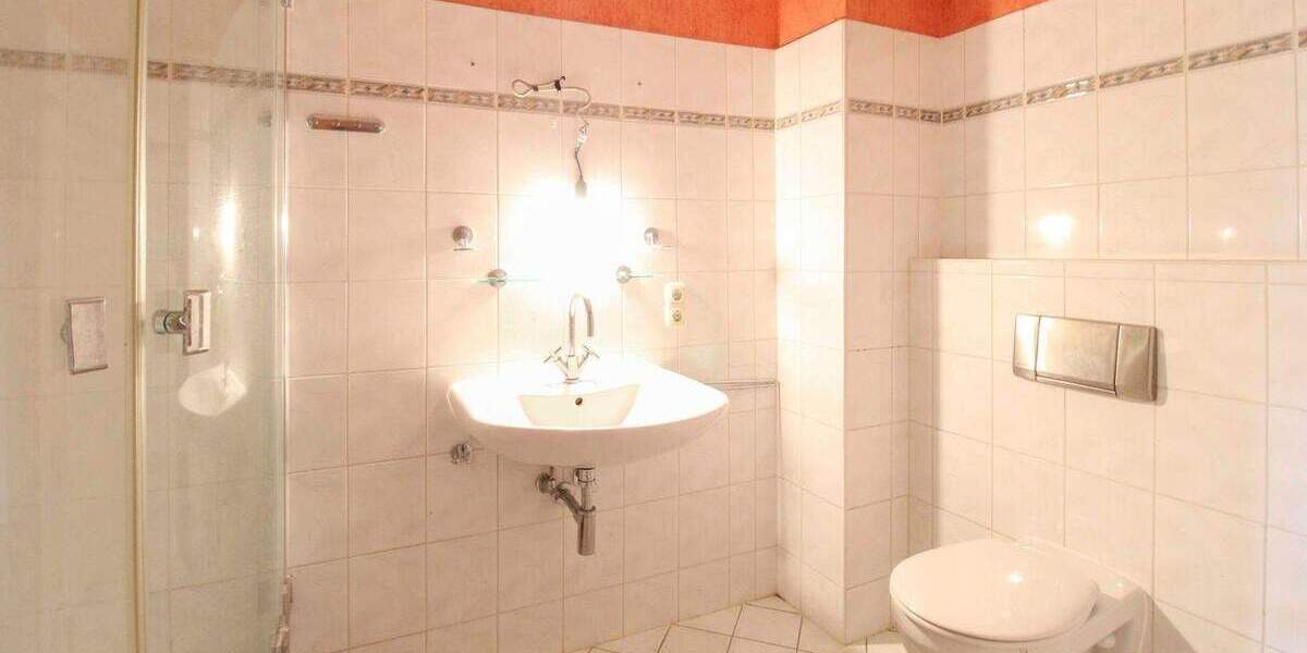 Einfamilienhaus Schwerin Friedrichsthal - 3 Zimmer, 165.000&euro; | Angebot:25628874