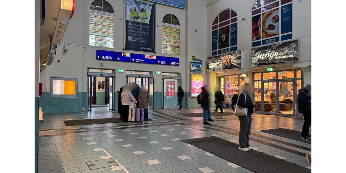 Ladenfläche im Schweriner Hauptbahnhof zimmer