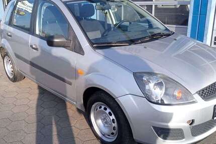 Ford Fiesta 211.000 km 2.495 &euro; Schwerin 19061