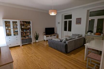 Schöne 3-Zimmer-Altbauwohnung zimmer