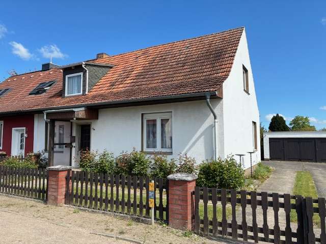 Einfamilienhaus Schwerin Friedrichsthal - 6 Zimmer, 115 m&sup2;, 259.000&euro; | Angebot:26748955