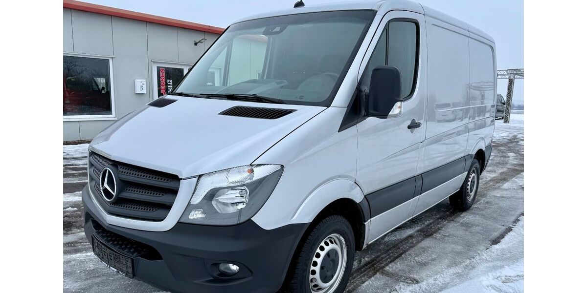 Mercedes-Benz Sprinter 212.950 km 12.990 &euro; Wismar/Kritzow 23970