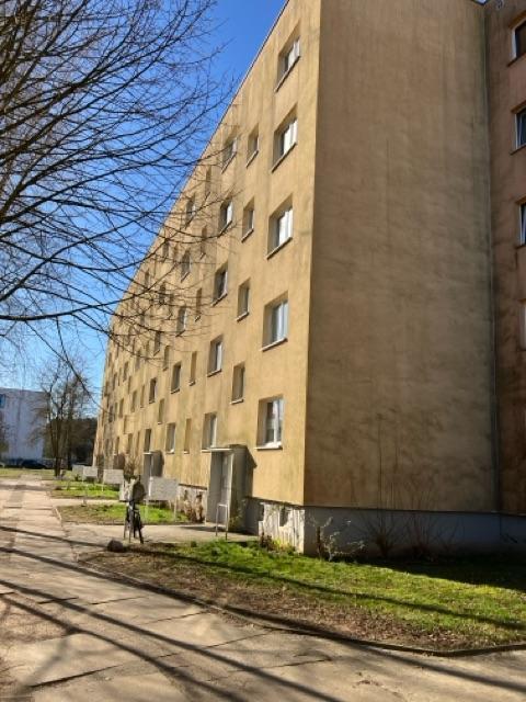 Wohnen - 01. OG - links - Otto-von-Guericke-Straße 43 Besichtigung ab ca. Mitte Juli möglich