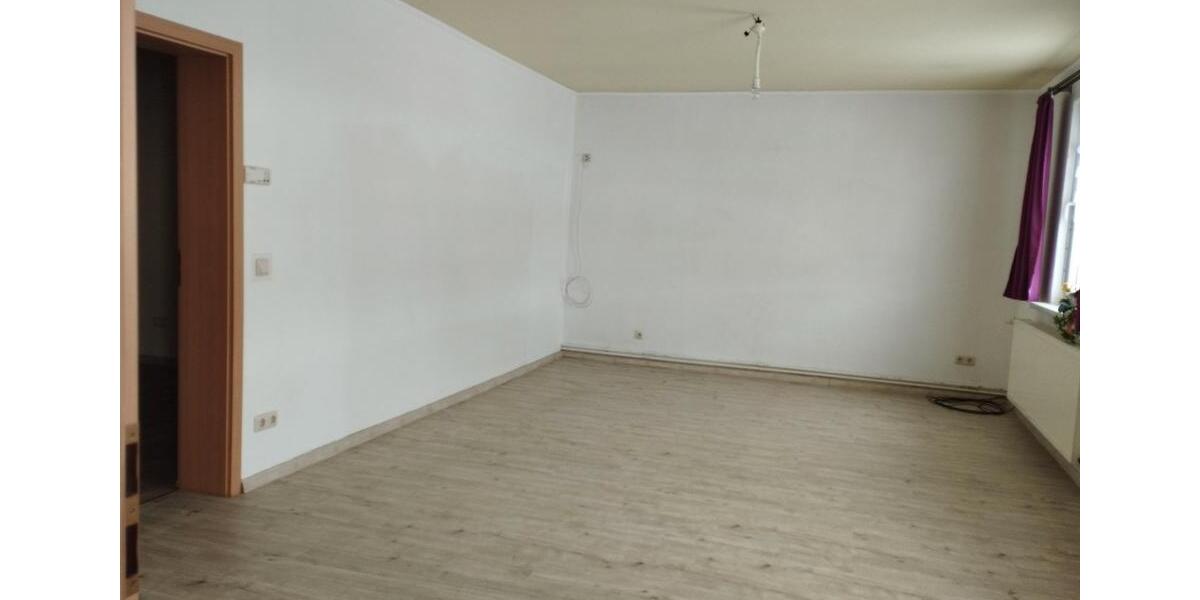 Einfamilienhaus Domsühl - 6 Zimmer, 165 m&sup2;, 225.000&euro; | Angebot:24459243