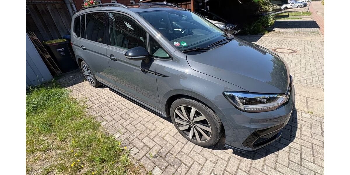 VW Touran 48.000 km 28.950 &euro; Klein Rogahn 19073