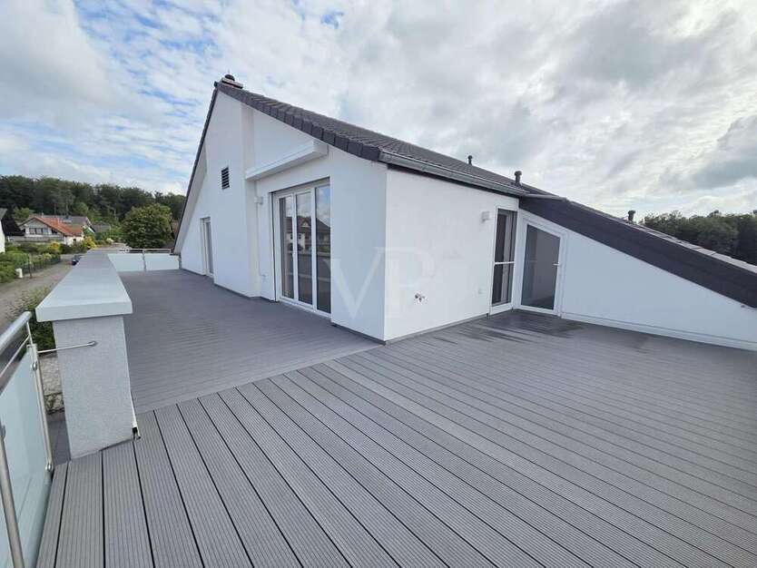 Wohnung zum Mieten in Homburg 1.300 € 132.68 m²