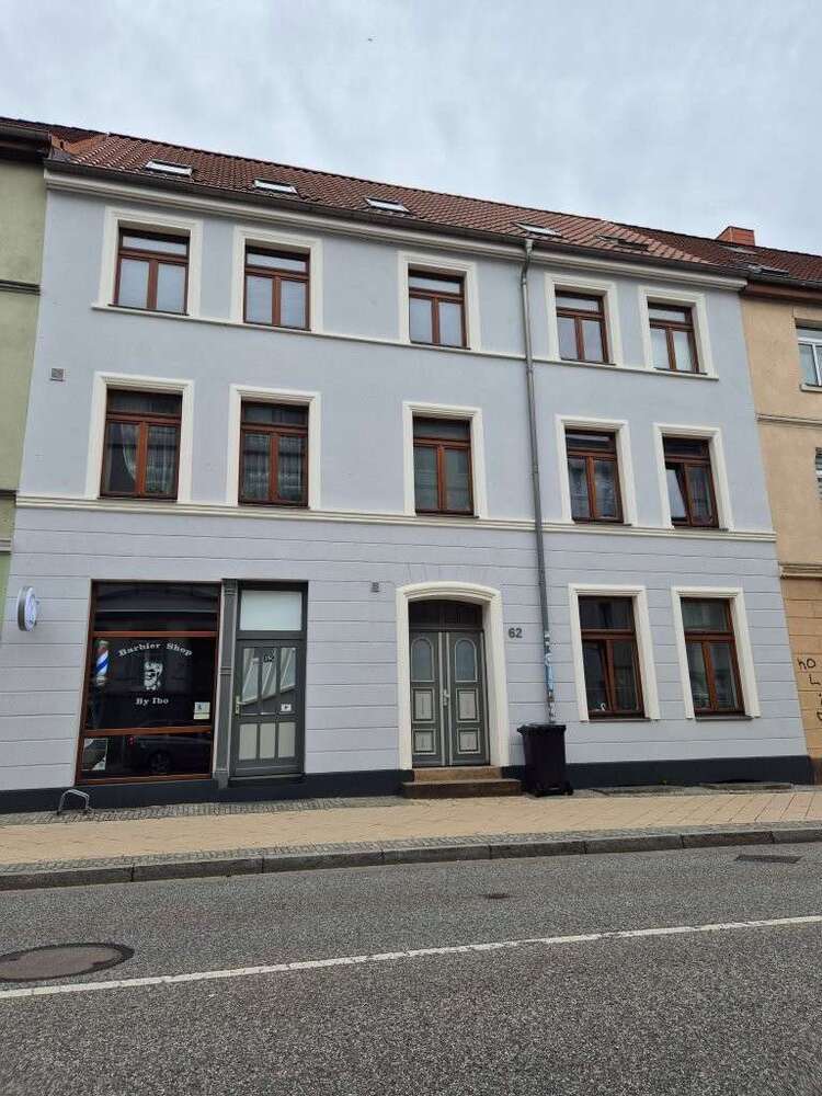 Wohnung zum Mieten in Schwerin 395 € 41.69 m²