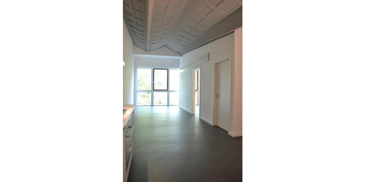 Etagenwohnung Schwerin Neumühle - 2 Zimmer, 69 m&sup2;, 700&euro; | Angebot:25803645