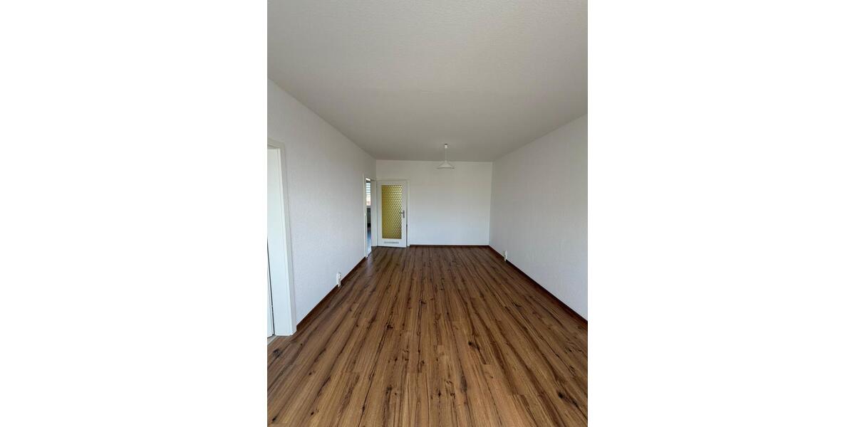 Etagenwohnung Schwerin Friedrichsthal - 2.5 Zimmer, 55 m&sup2;, 577&euro; | Angebot:25974695