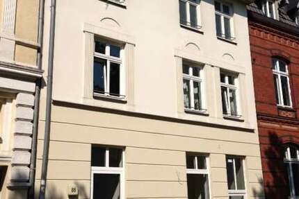 Wohnung Schwerin - 3 Zimmer, 70 m&sup2;, 570&euro; | Angebot:26102952