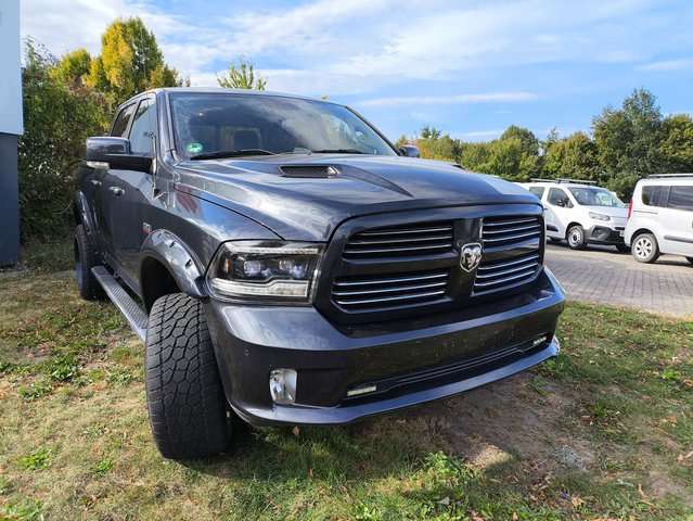 Dodge RAM 167.000 km 32.990 € Wismar 23970