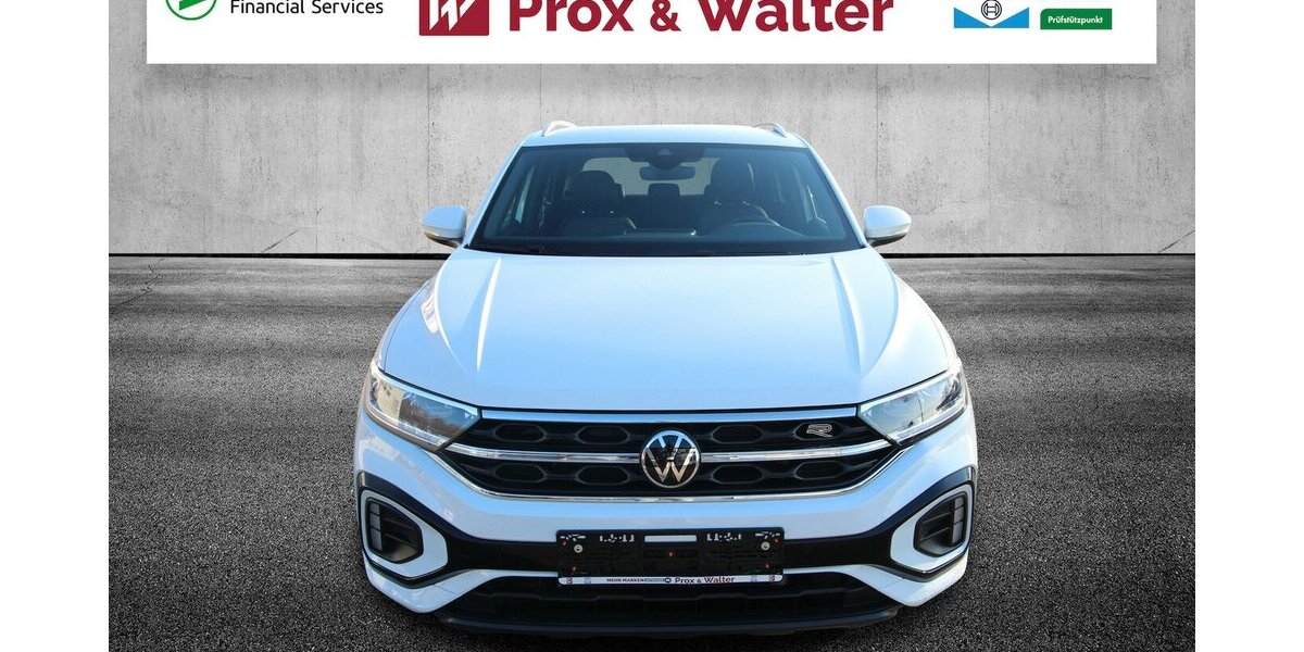 VW T-Roc TSI R-Line LED+ACC+SITZHEIZUNG 17.139 km 24.900 &euro; Hagenow 19230