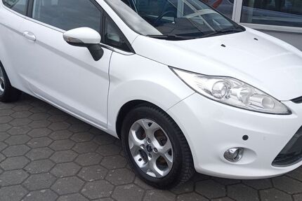 Ford Fiesta 210.000 km 2.995 &euro; Schwerin 19061