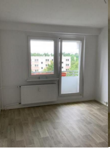 Etagenwohnung Schwerin Mueßer Holz - 3 Zimmer, 57 m&sup2;, 335&euro; | Angebot:26391869