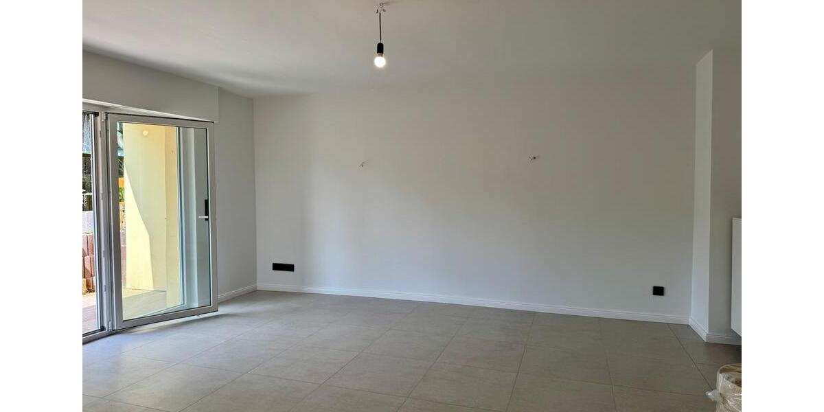 Moderne 2-Zi.-Wohnung mit Terrasse & EBK in Raben Steinfeld 2 zimmer