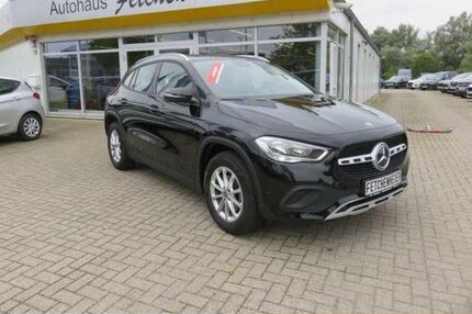 Mercedes GLA 180