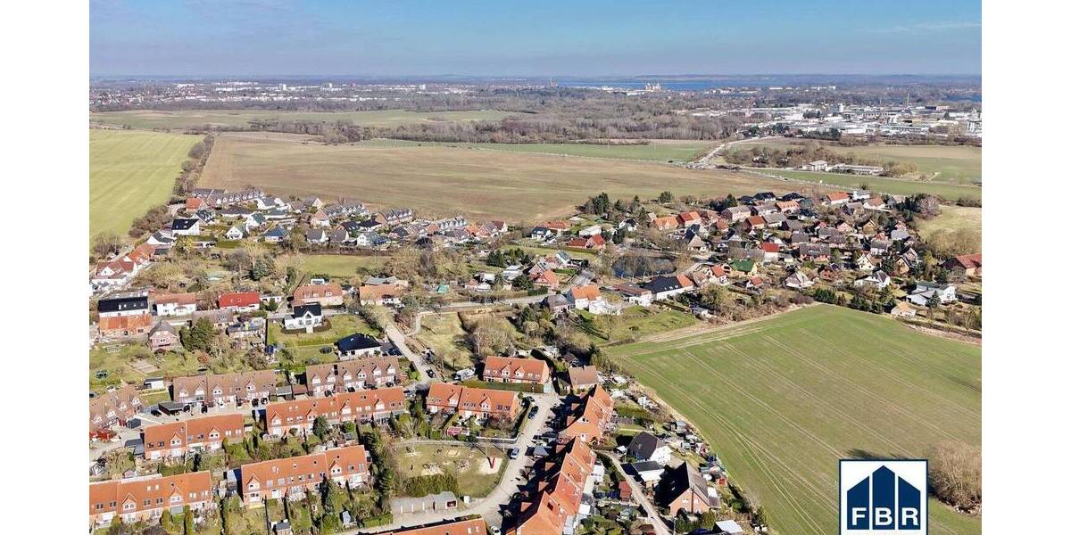 Reihenmittelhaus Klein Rogahn - 4 Zimmer, 90 m&sup2;, 195.000&euro; | Angebot:26119529