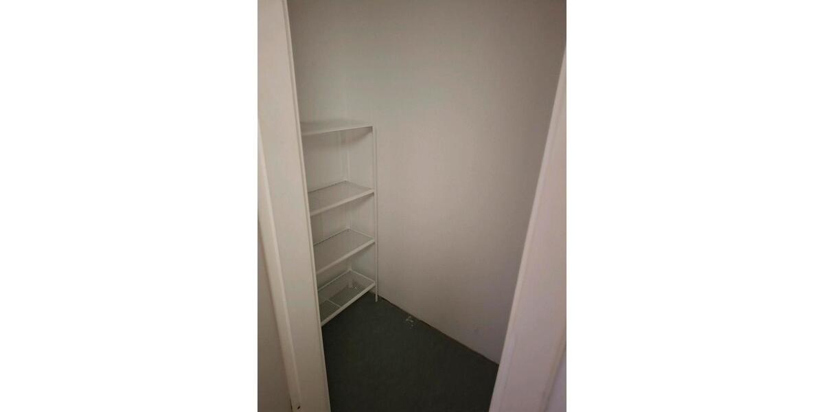 Dachgeschoßwohnung Schwerin - 1 Zimmer, 37 m&sup2;, 660&euro; | Angebot:26325875