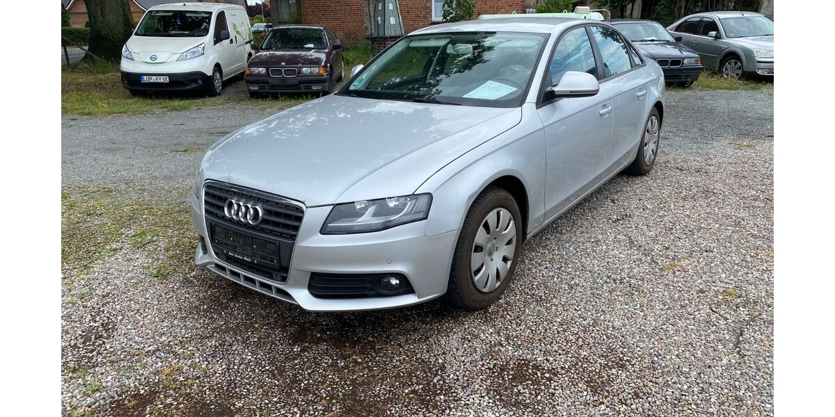 Audi A4 228.000 km 2.700 &euro; Bandenitz 19230