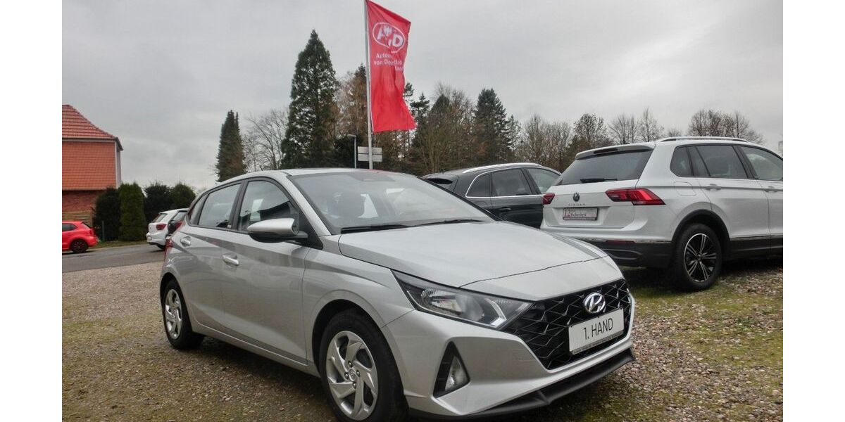 Hyundai i20 37.500 km 13.900 &euro; Schwerin-Warnitz /MV 19057