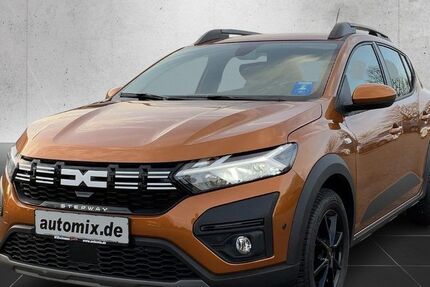 Dacia Sandero 9.800 km 15.300 &euro; Gadebusch 19205