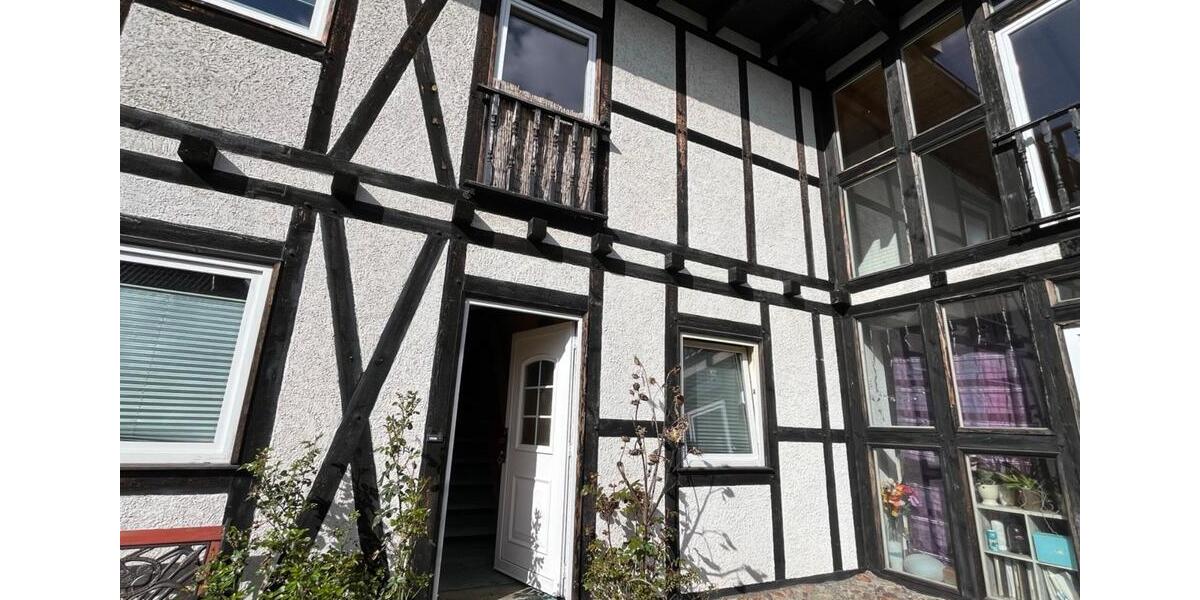 Helle 2,5-Zimmer-Wohnung im Hinterhaus 2.5 zimmer