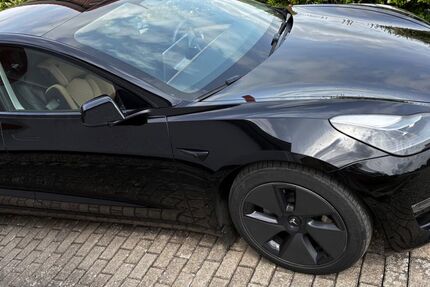 Tesla Model 3 67.000 km 28.700 &euro; Wismar 23966